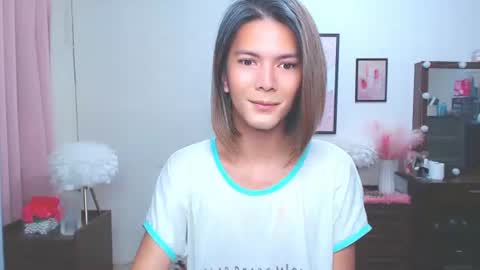 Dennesse online show from 23, 3, 2026