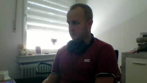 dienummer10 online show from 24, 10, 2025