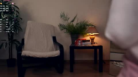 Elwyna online show from 2, 10, 2025