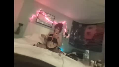 Snapshot of digitaldust666 chatting on 25, 10, 2025 Digital Dust online show from 25, 10, 2025