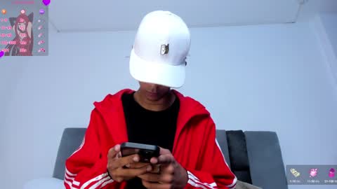 Snapshot of dikey_18 chatting on 3, 2, 2025 dikey_18 online show from 3, 2, 2025