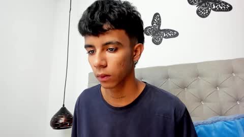 Snapshot of dikey_18 chatting on 14, 2, 2025 dikey_18 online show from 14, 2, 2025