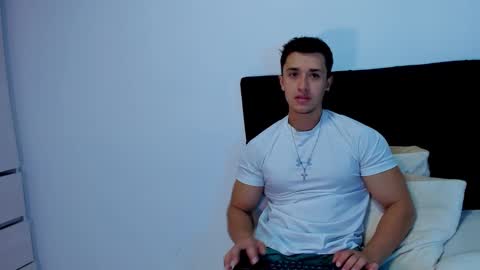 Dilan Coy online show from 17, 1, 2025