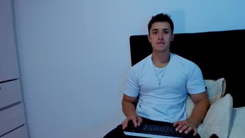 Dilan Coy online show from 20, 1, 2025