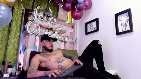 dilan_scootk_ online show from 1, 2, 2025