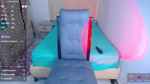 Snapshot of dilayss_skinny chatting on 21, 12, 2025 dilayss_skinny online show from 21, 12, 2025