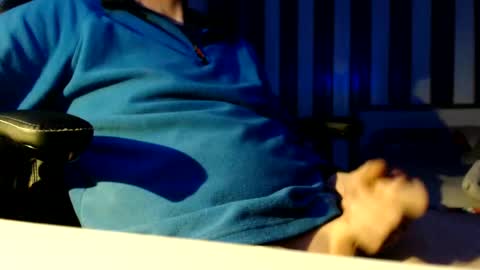 dildolover1278 online show from 17, 1, 2025