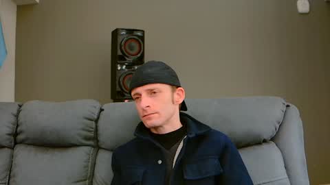 Snapshot of dilldough405 chatting on 9, 12, 2024 Dilldough405 online show from 9, 12, 2024