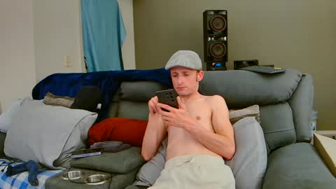 Snapshot of dilldough405 chatting on 12, 12, 2024 Dilldough405 online show from 12, 12, 2024