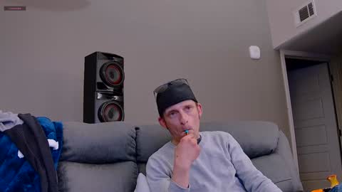 Snapshot of dilldough405 chatting on 20, 12, 2024 Dilldough405 online show from 20, 12, 2024