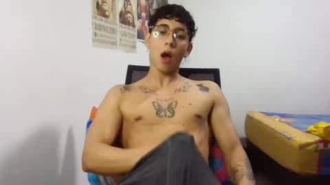 dillom420 online show from 30, 1, 2025