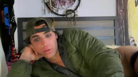 Snapshot of dimepiecebottom chatting on 23, 11, 2025 dimepiecebottom online show from 23, 11, 2025