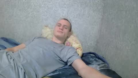 Snapshot of dimes_21 chatting on 18, 10, 2025 dimes_21 online show from 18, 10, 2025