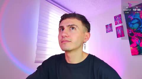 Julian Independent Model online show from 1, 2, 2026