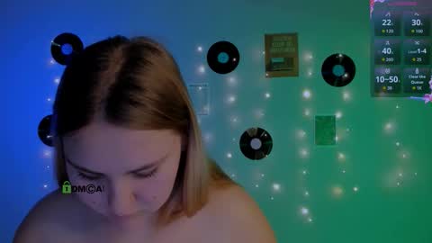 Snapshot of dina_bloom chatting on 6, 3, 2026 dina_bloom online show from 6, 3, 2026