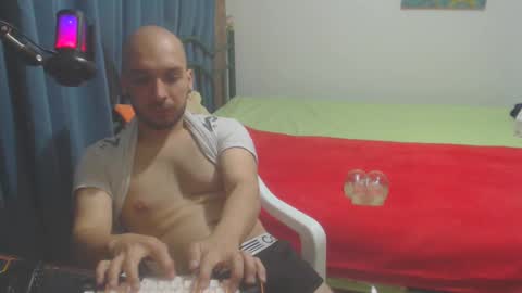 Dincht online show from 12, 12, 2024