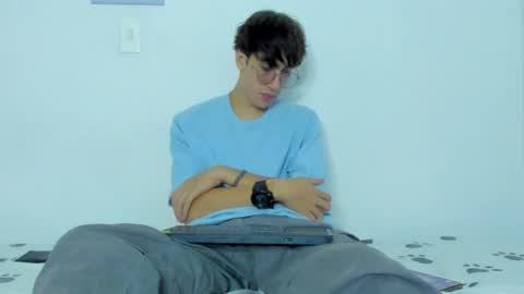 Snapshot of dio_star chatting on 16, 2, 2026 Dio online show from 16, 2, 2026