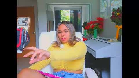 Snapshot of diosadeluniverso_ chatting on 20, 3, 2026 diosadeluniverso_ online show from 20, 3, 2026