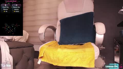 Snapshot of dirty_27cms chatting on 26, 11, 2025 dirty_27cms online show from 26, 11, 2025