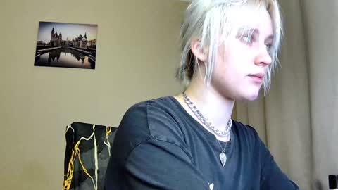 Dirty Kiss69 online show from 14, 10, 2025