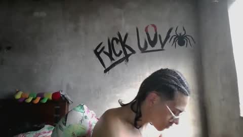 dirty model online show from 9, 3, 2026