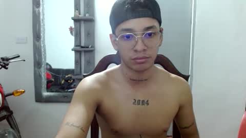 Snapshot of dirtyslimlatin chatting on 27, 11, 2025 dirtyslimlatin online show from 27, 11, 2025