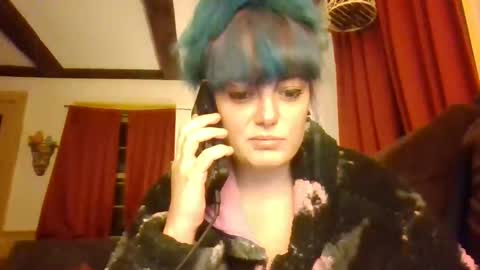 Crystal online show from 30, 10, 2025