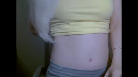 Snapshot of ditamilton chatting on 24, 10, 2025 DitaMilton online show from 24, 10, 2025