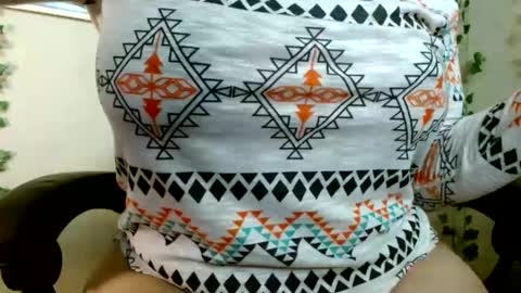 Mari online show from 4, 1, 2025