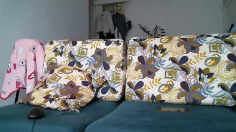 DIVA  online show from 26, 2, 2025