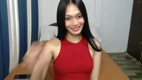 DIVINA online show from 9, 1, 2025
