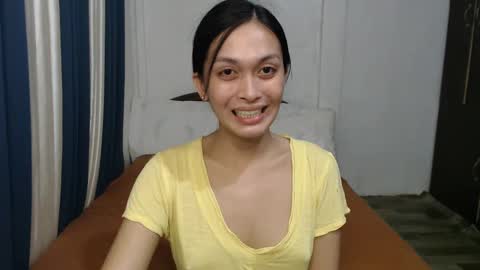 DIVINA online show from 14, 1, 2025