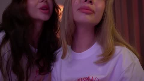 Eva and Lucia online show from 24, 12, 2024