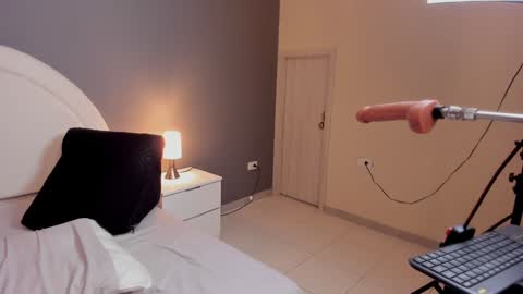 divine_sin online show from 31, 1, 2025