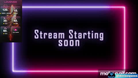 Snapshot of divinequeen chatting on 8, 2, 2025 online show from 8, 2, 2025