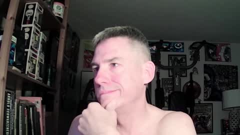 Snapshot of dix_handley_50 chatting on 5, 3, 2025 dix_handley_50 online show from 5, 3, 2025