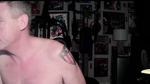 Snapshot of dix_handley_50 chatting on 28, 9, 2025 dix_handley_50 online show from 28, 9, 2025