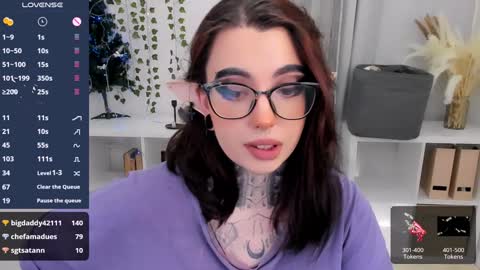 dixipixi_ online show from 19, 12, 2024