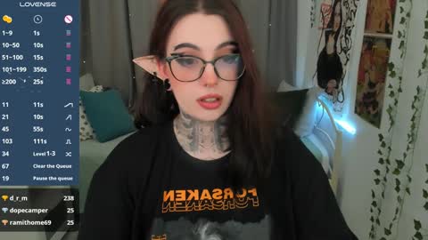 dixipixi_ online show from 2, 2, 2025