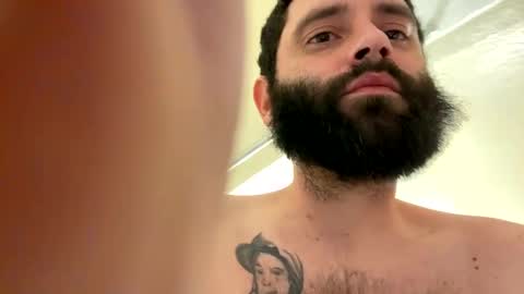 Snapshot of djayuncuttt chatting on 1, 12, 2024 djayuncuttt online show from 1, 12, 2024