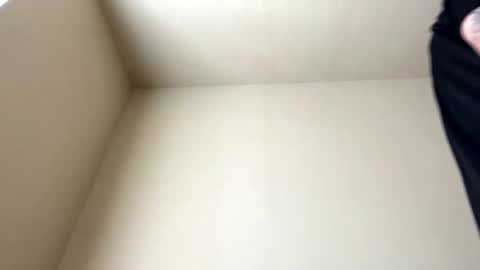 Snapshot of djayuncuttt chatting on 9, 3, 2025 djayuncuttt online show from 9, 3, 2025