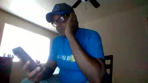 Snapshot of djbignuttsbrownass24 chatting on 5, 1, 2025 djbignuttsbrownass24 online show from 5, 1, 2025