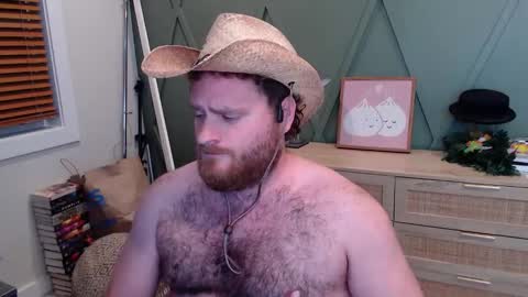 Snapshot of djr818 chatting on 16, 10, 2025 Alpha Dazza online show from 16, 10, 2025