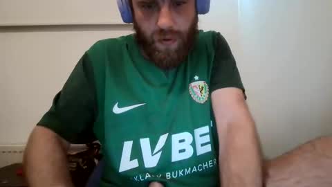 Snapshot of djschoor chatting on 16, 9, 2025 djschoor online show from 16, 9, 2025