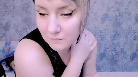 Snapshot of djullia chatting on 24, 1, 2025 djullia online show from 24, 1, 2025