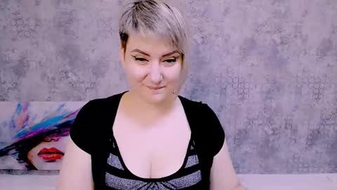 Snapshot of djullia chatting on 13, 9, 2025 djullia online show from 13, 9, 2025