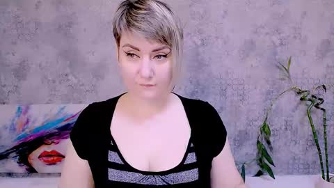 Snapshot of djullia chatting on 19, 11, 2025 djullia online show from 19, 11, 2025