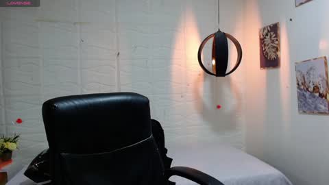 Snapshot of dmitrisanders1 chatting on 20, 12, 2024 Maybe in pvt online show from 20, 12, 2024