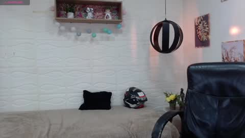 Snapshot of dmitrisanders1 chatting on 25, 1, 2025 Maybe in pvt online show from 25, 1, 2025