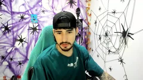 Snapshot of dmitrisanders1 chatting on 14, 12, 2025 Maybe in pvt online show from 14, 12, 2025